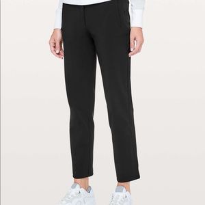 NWT Lululemon On The Move Pant in Black